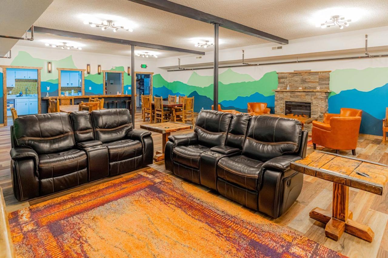 Pintler'S Portal Hostel Anaconda Dış mekan fotoğraf