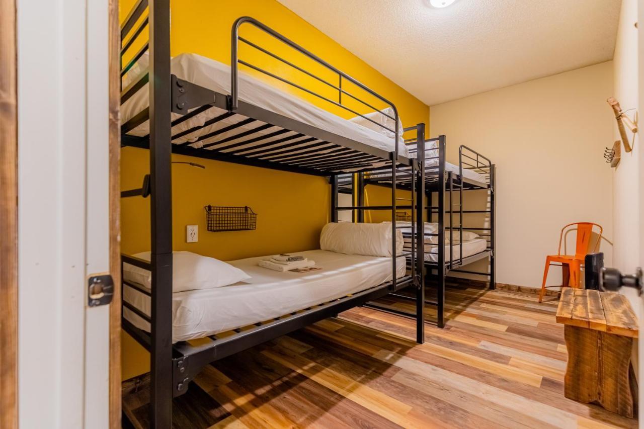 Pintler'S Portal Hostel Anaconda Dış mekan fotoğraf
