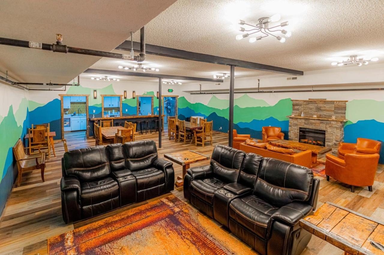 Pintler'S Portal Hostel Anaconda Dış mekan fotoğraf