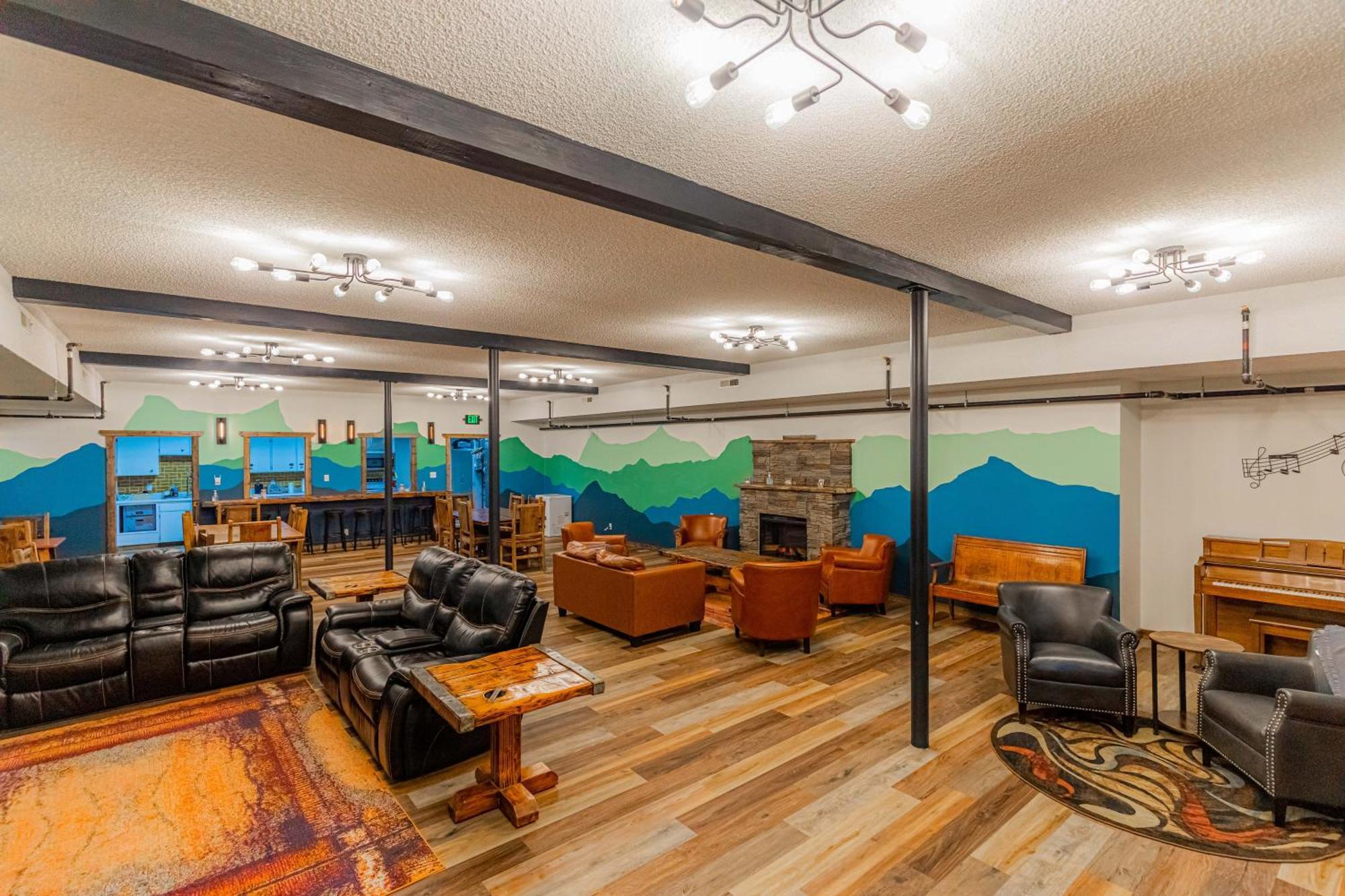 Pintler'S Portal Hostel Anaconda Dış mekan fotoğraf